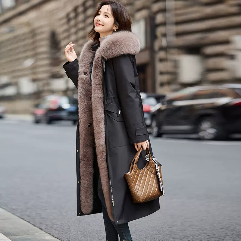 Hou Gong Zhu long goose down parka with fox fur collar