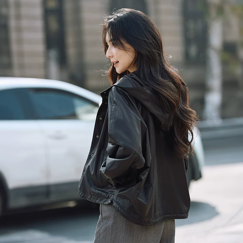 Hooded relaxed lambskin leather jacket
